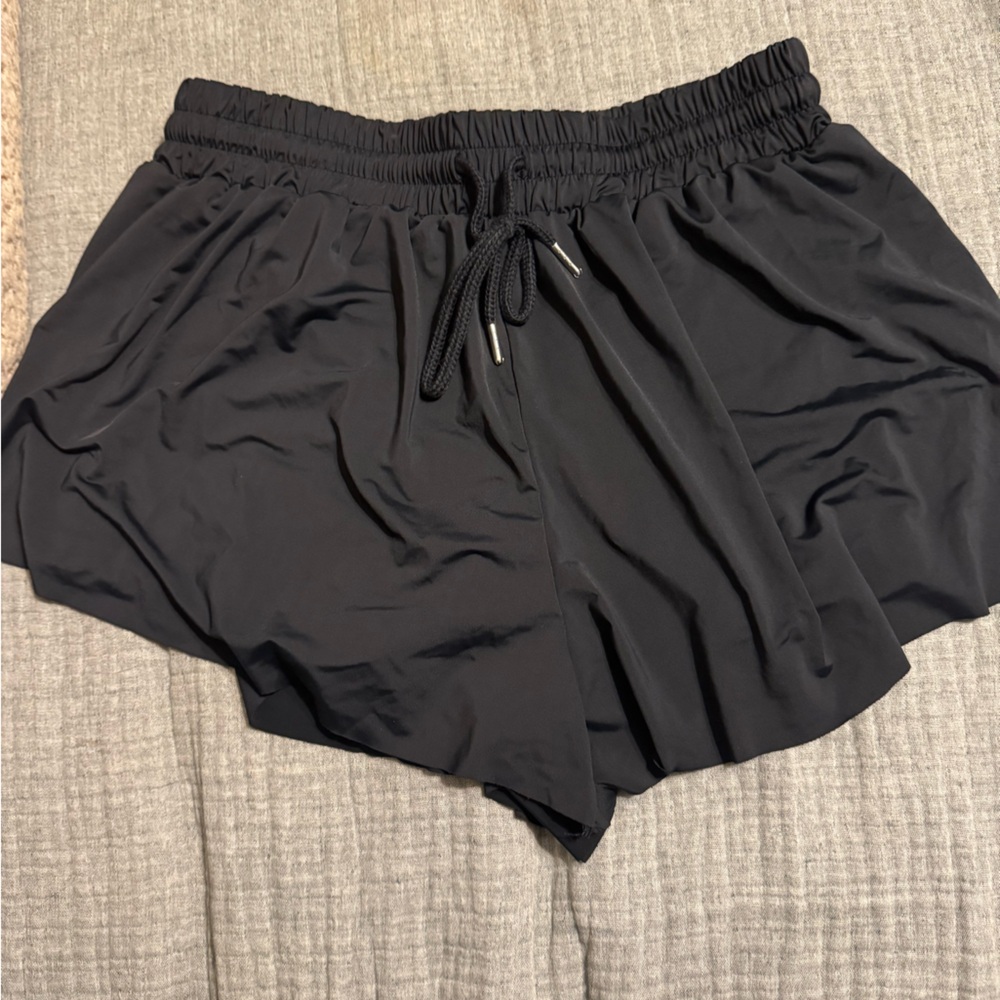 No Comment Black shorts